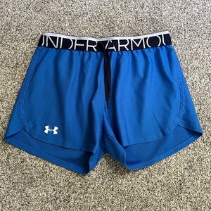 Women’s Size Small Under Armour Shorts Blue